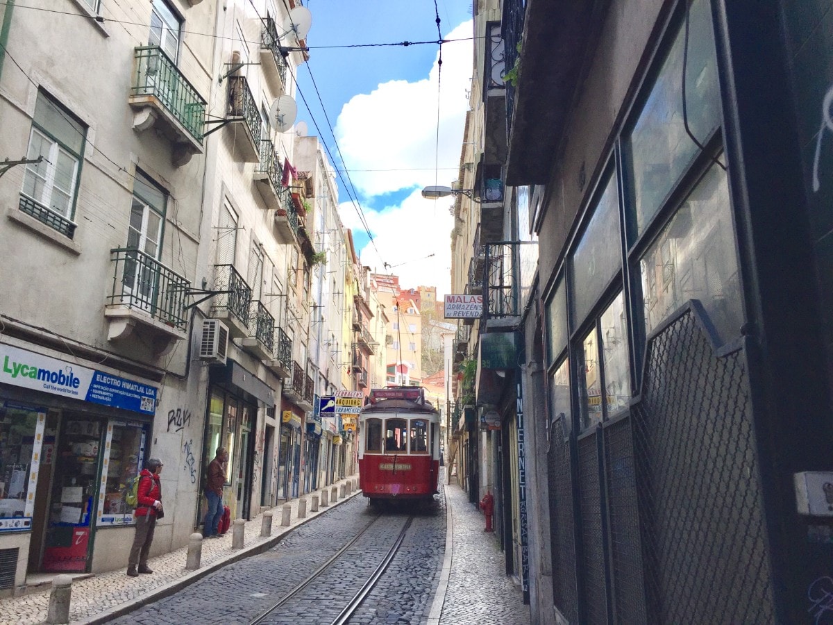 Alfama e il Tram 28